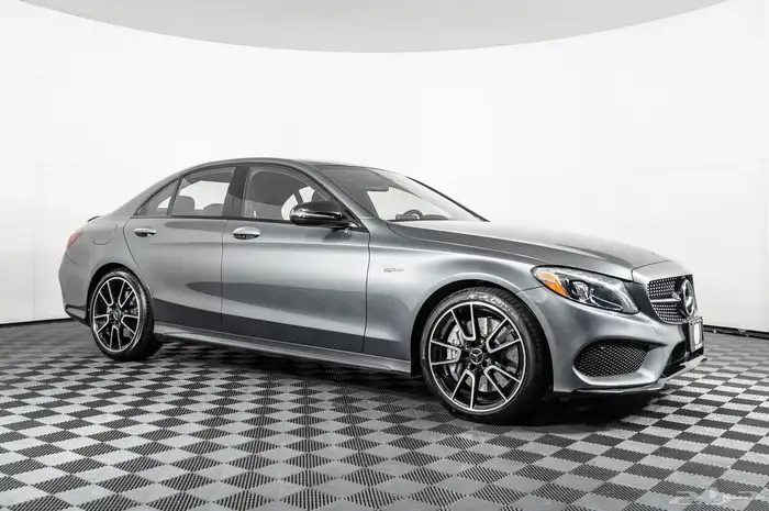 مرسيدس amg 63 s بورش بي ام دبليو 12