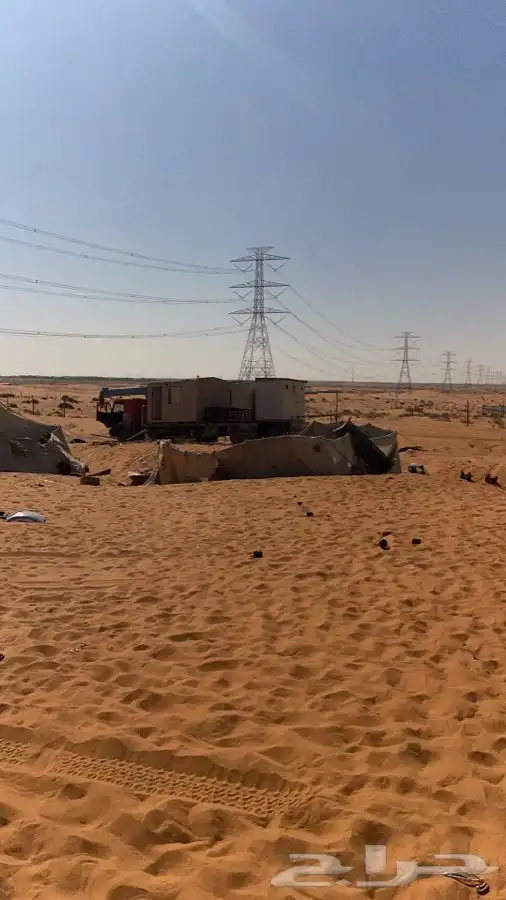 كرين في الطوقي الثمامه نعمل على نقل الغرف والبركسات 2