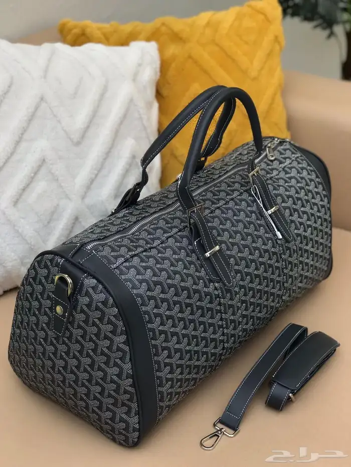 شنط سفر بعرض اليوم الوطني 6