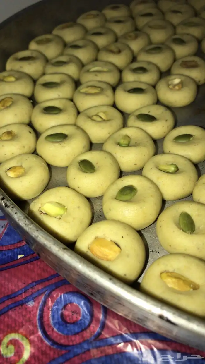 كعك وغريبة لذيذه 4