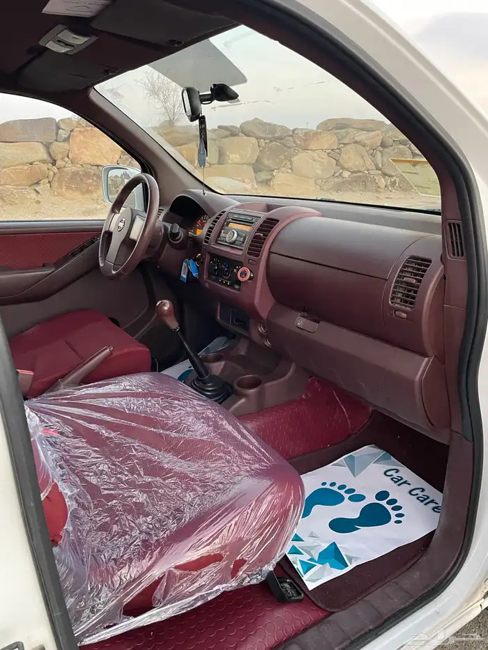 (تمم البيع)نافارا 2015 فل كامل قير عادي 16