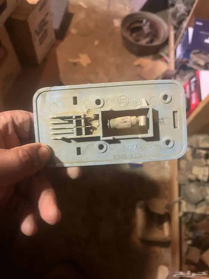 قطع غيار هايلكس موديلات مختلفه 40