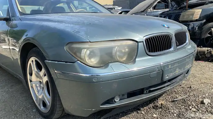 بي ام دبليو الفئة السابعة 730 قطع تشليح 5