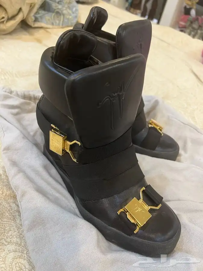 بوت زانوتي اصلي 2