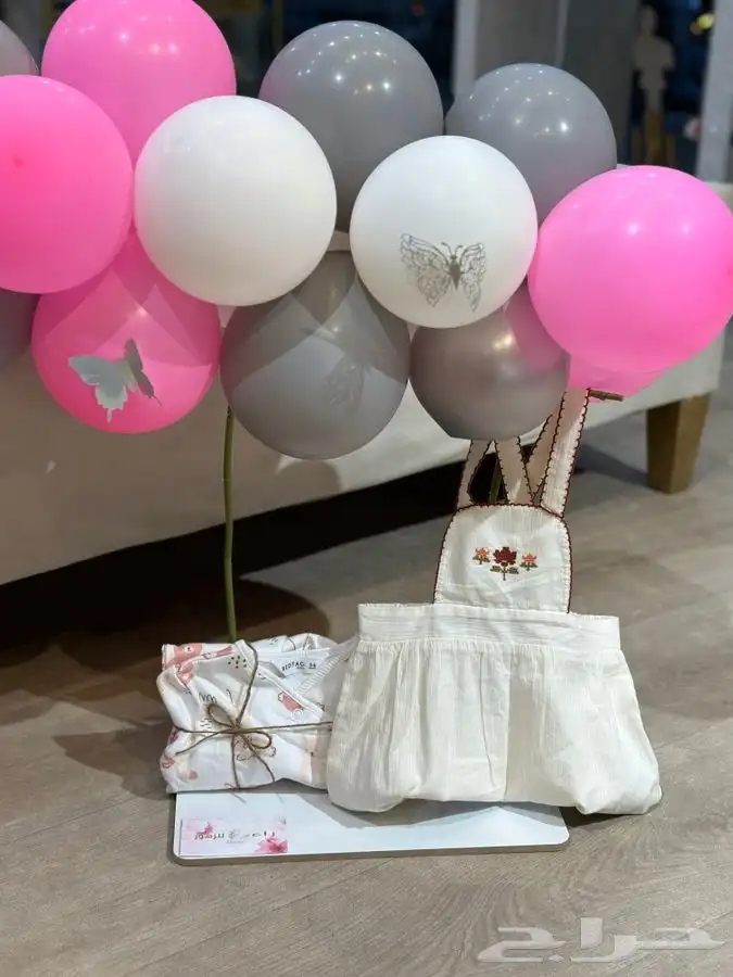 هدايا باقات فازات ورد طبيعي و صناعي هدايا مواليد تخرج ميلاد 13