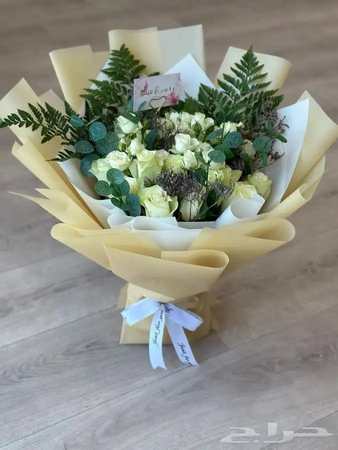هدايا باقات فازات ورد طبيعي و صناعي هدايا مواليد تخرج ميلاد 12