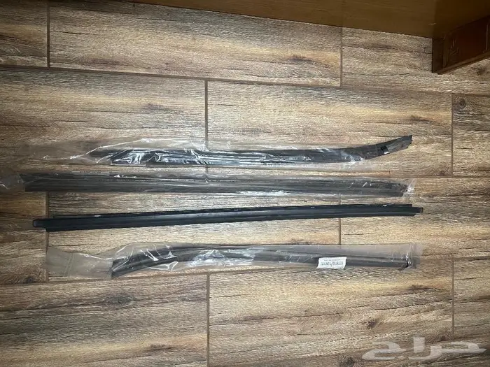 للبيع قطع غيار تويوتا هايلوكس موديل 2015 69