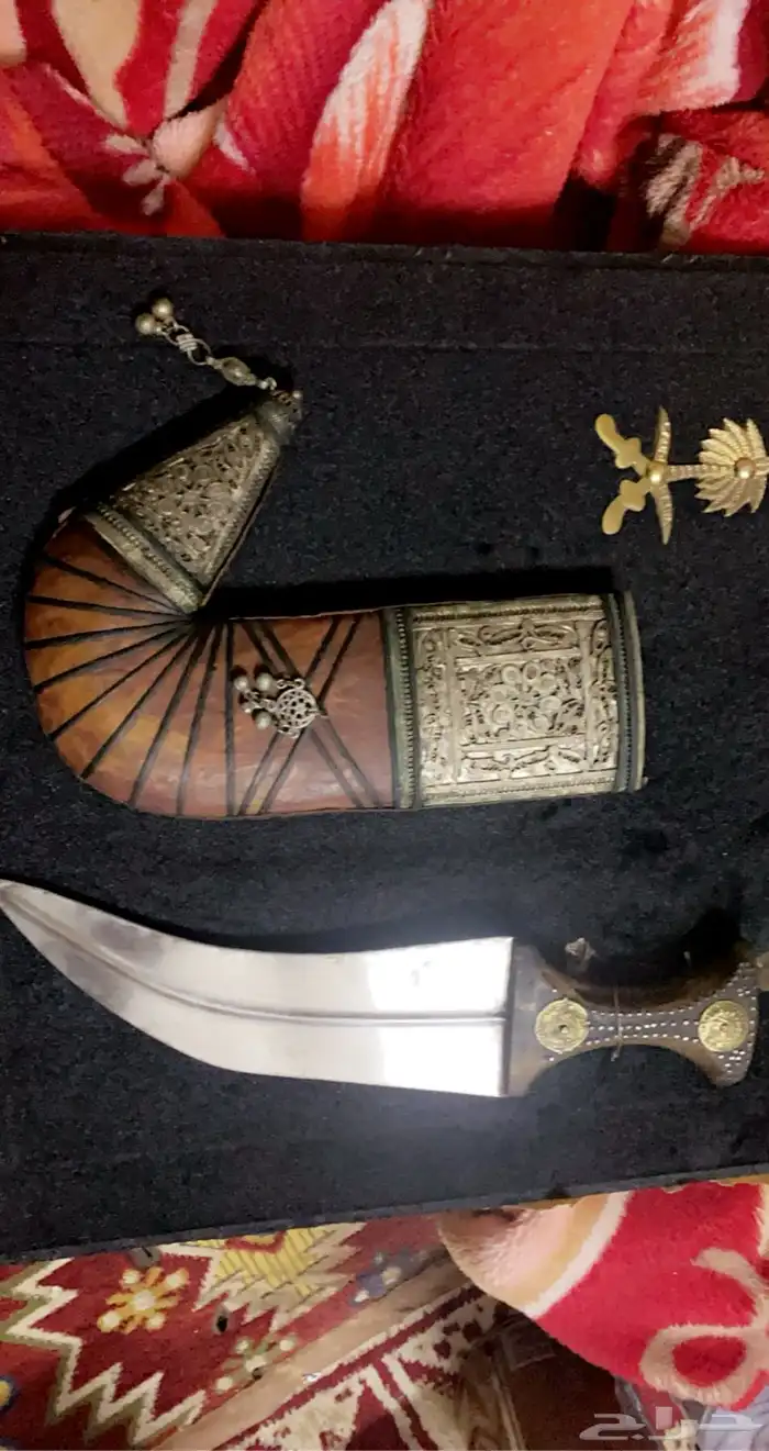 جنبيه قديمه محفوضه ببرواز 0