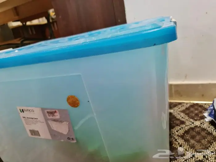 صندوق تخزين للبيع 2