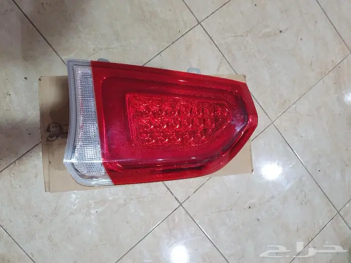 تنك البنزين ودوة وعلبة دركسيون تشارجركرايزلر جراندشروكي 27