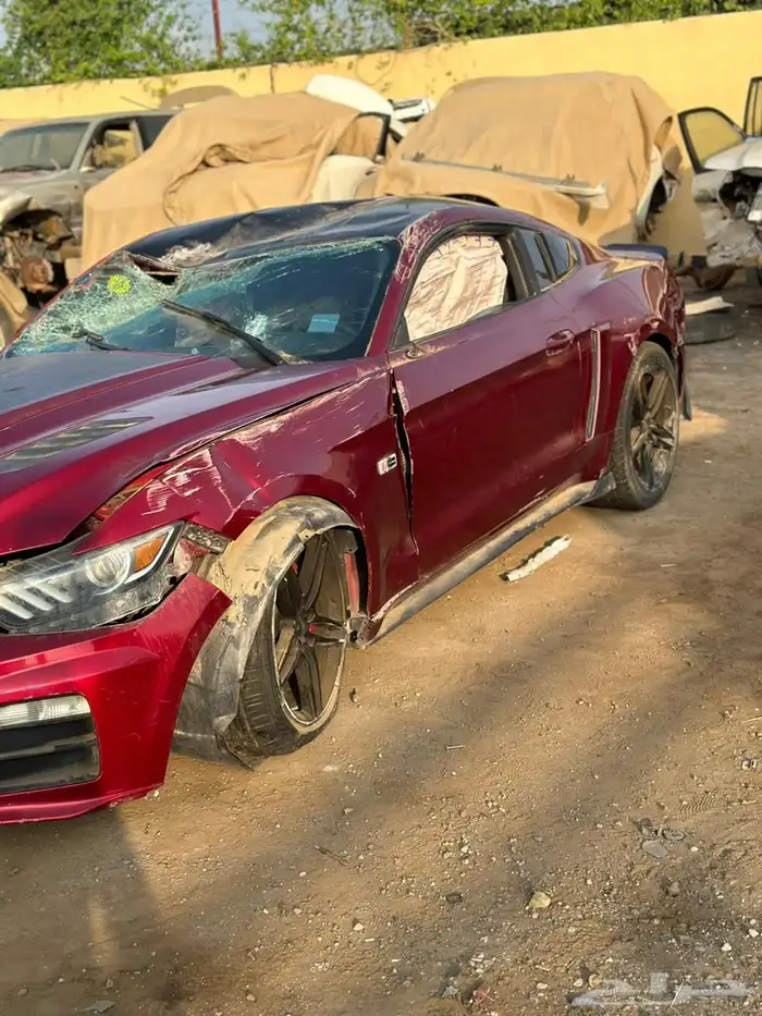 فورد موستنق 4