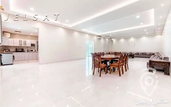عندك فعاليه كبيرة عندنا منتجع اكبر 12