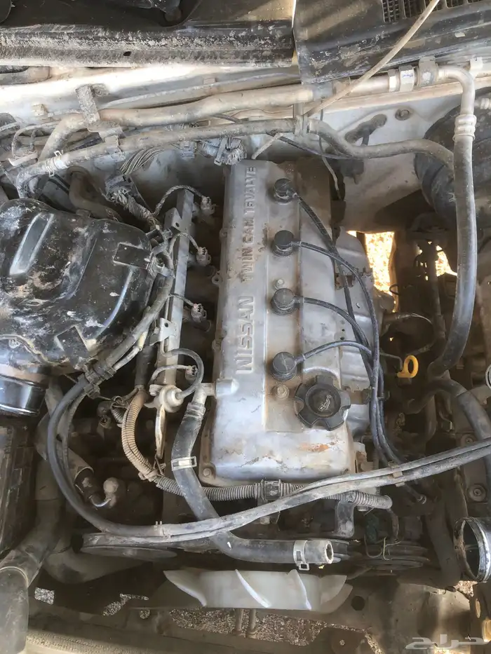 قطع غيار نيسان ددسن بخاخ GL موديل 2000 1