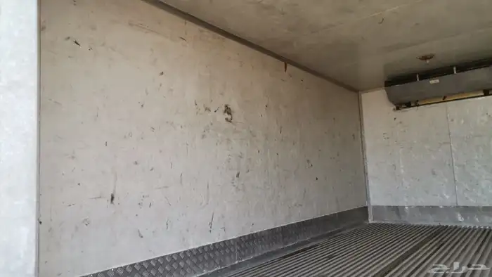 حافظة لوري 5 5 متر مع محرك كارير 250 جاهز للعمل 1