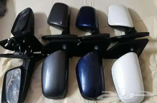 للبيع بضاعة محل كاملة مرايات جميع انواع السيارات 0