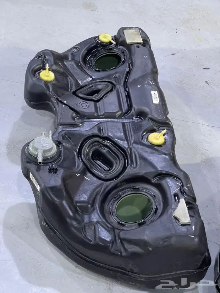 دودة وعلبة دركسيون وتنك بنزين تشارجر كرايزلر جراندشروكي 23