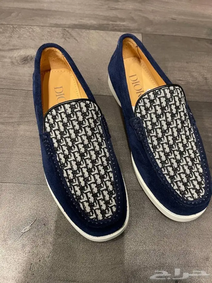 جزمة رسميه برادا 19