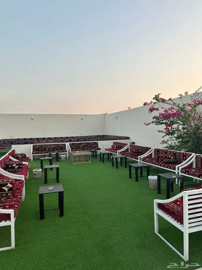 استراحة الزمرد الوليدوالبدر طريق عسفان على شارع تجاري 12