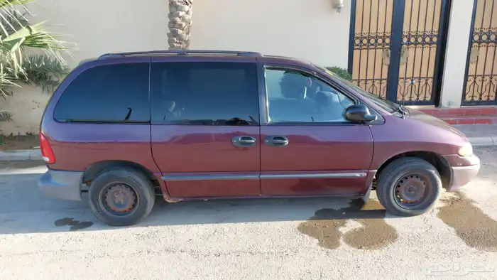 دودج كارافان 3