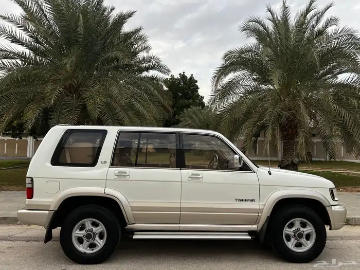 جيب ايسوزو تروبر 2003 فل كامل (( تم البيع )) 1