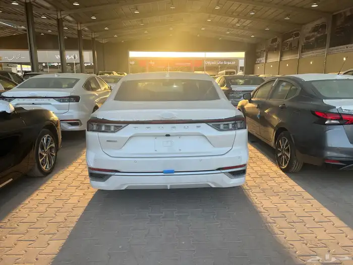 فورد تورس 2025 جميع الالوان تيتانيوم اقساط 10