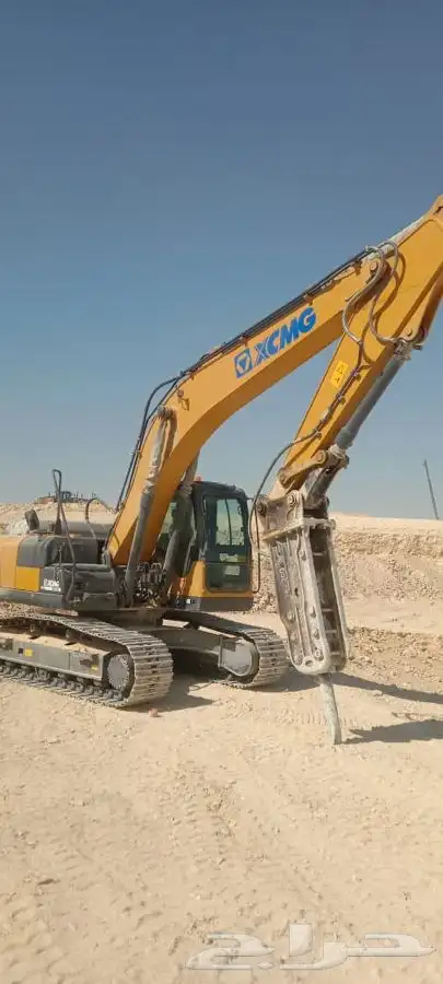 مقاول حفر تسوية ايجار معدات بوكلين بوكلينات 1