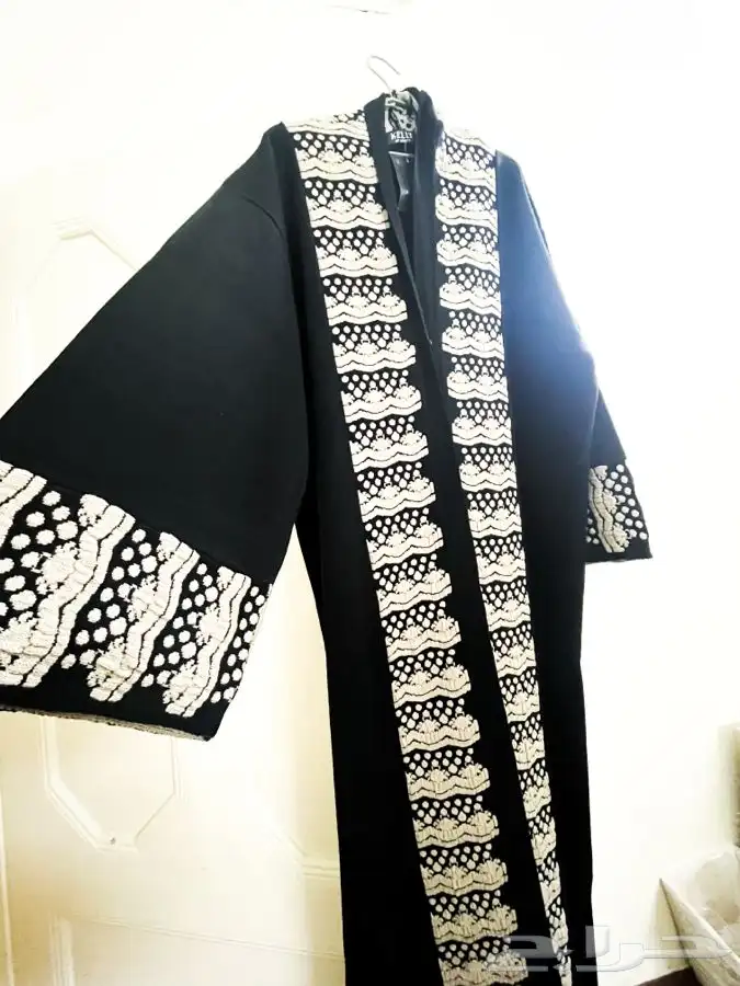 عبايه شتوية صوف فخمة جديدة لم تلبس 2