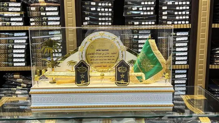 هدايا رجالية هدايا دروع هدايا سيوف 19