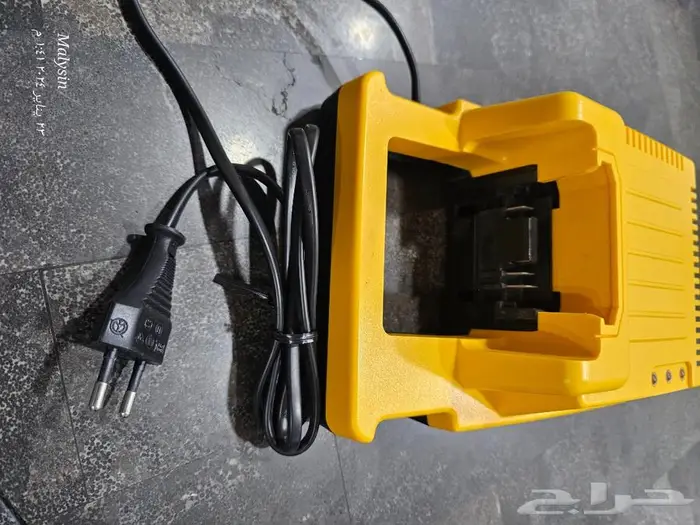 شاحن بطاريات DEWALT 2