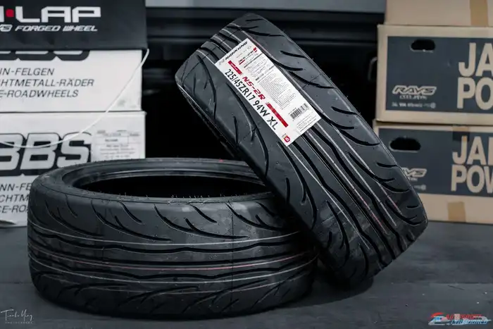 نوفر لكم كفرات سيمي سليك 9