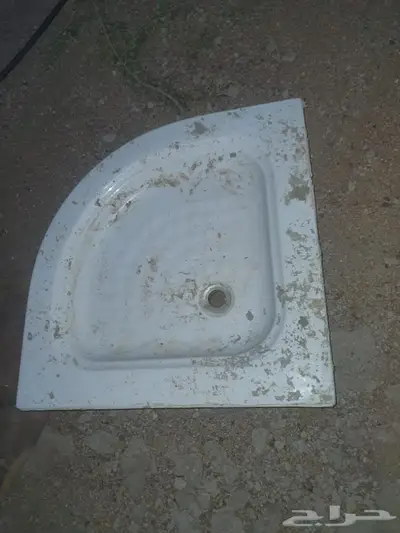 للبيع 2 بانيو كبير و2 مروش زاوية صغير 4