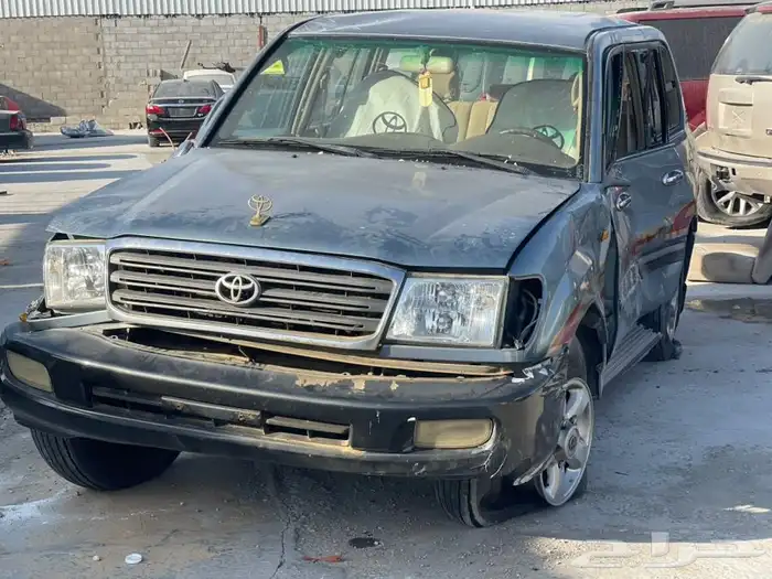 تشليح جيوب قطع غيار لاندكروزر تشليح 2005 2