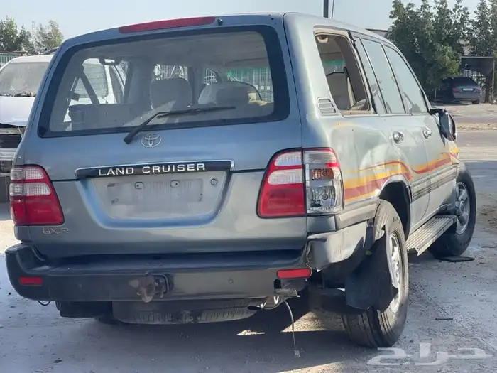 تشليح جيوب قطع غيار لاندكروزر تشليح 2005 0