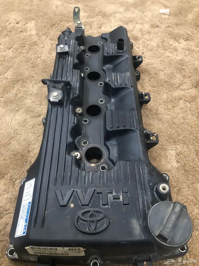 غطاء مكينه هايلكس 1