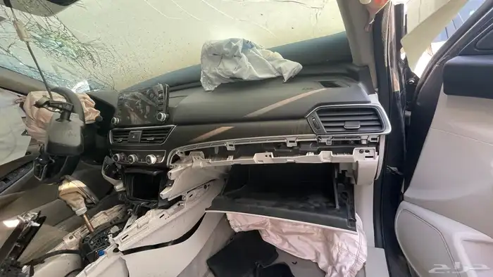 تشليح هوندا اكورد 2021 قطع غيار السياره في البحرين 18