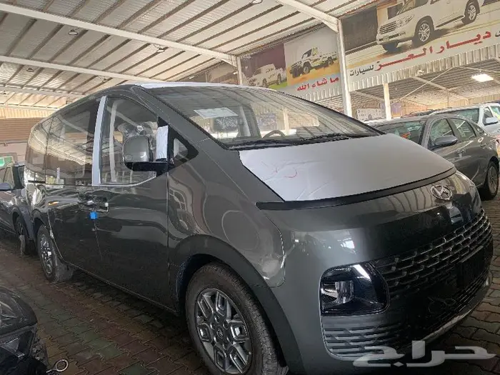 هيونداي ستاريا 2024 ديزل 9 راكب 2