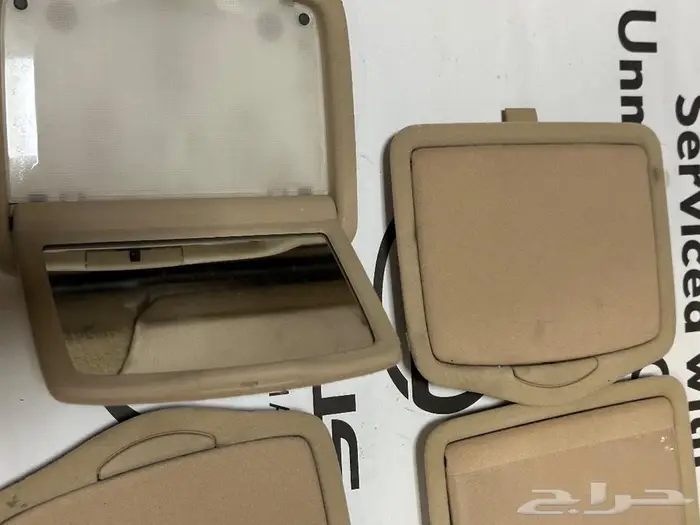 لمبات السقف الخلفي لكزس LS 430 0