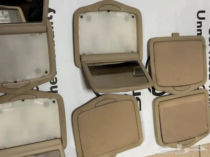 لمبات السقف الخلفي لكزس LS 430 1