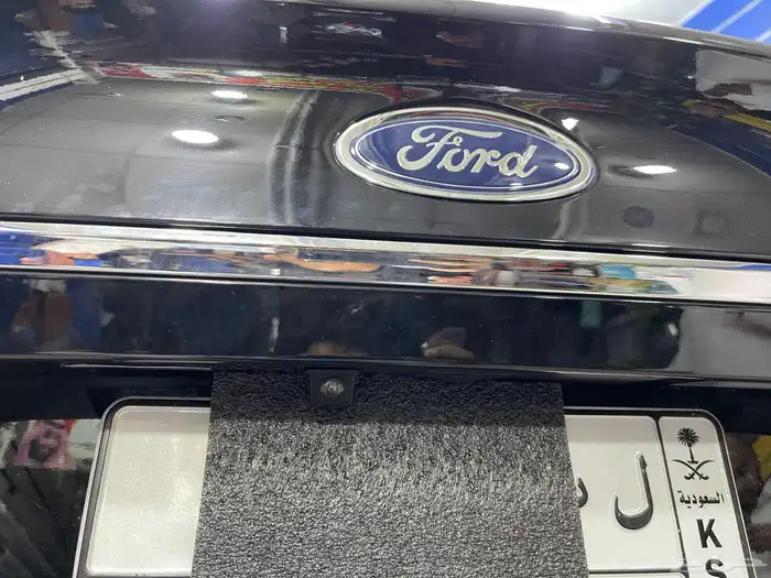 كاميرا فورد تورس وحساسات خلفيه 8