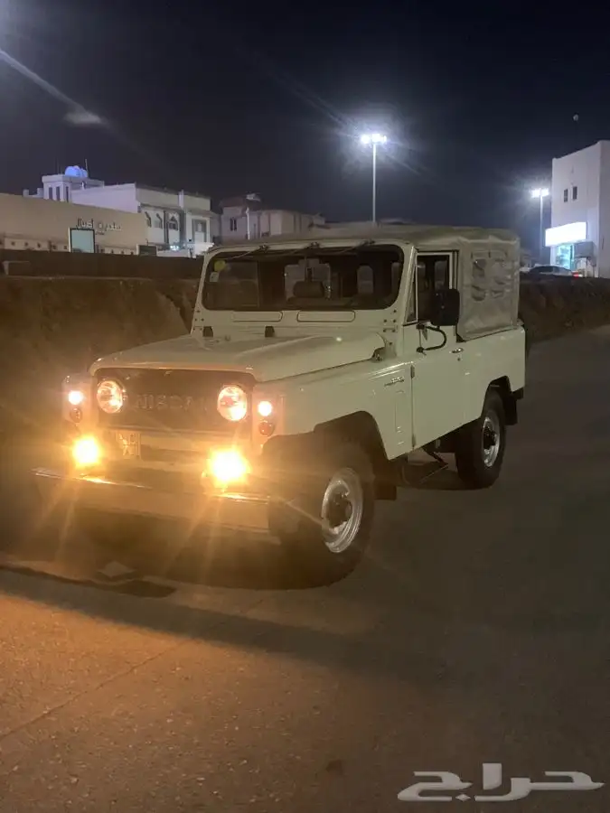 للبيع جيب باترول شراع مخزن 4