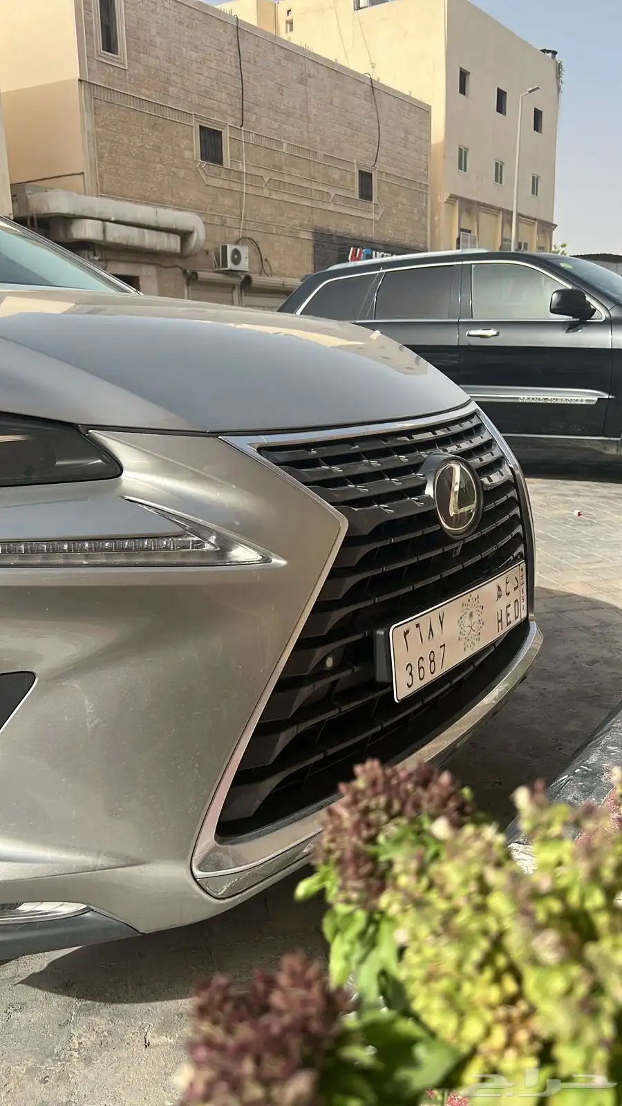 للبيع قاعده لوحه طويله ملكيه لأغلب أنواع السيارات 23