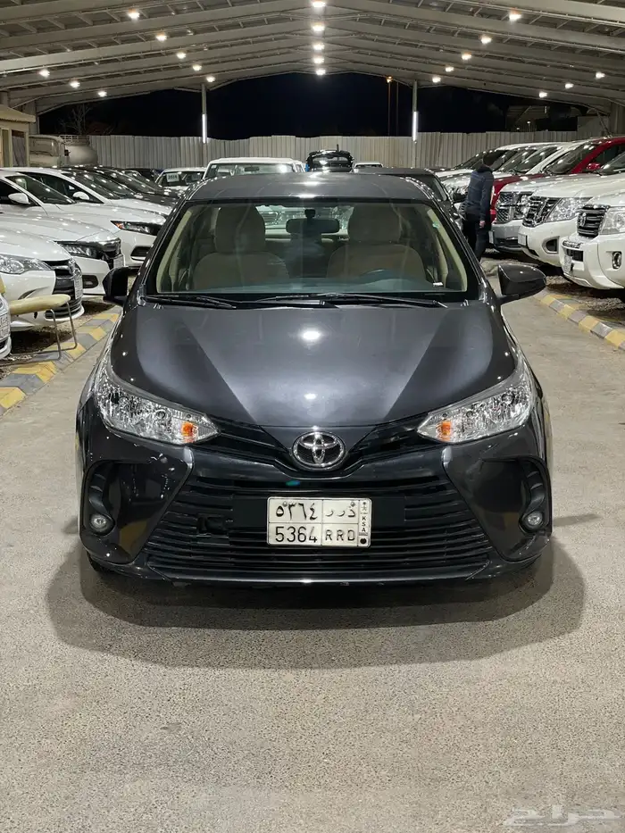 تايوتا يارس 2022 2