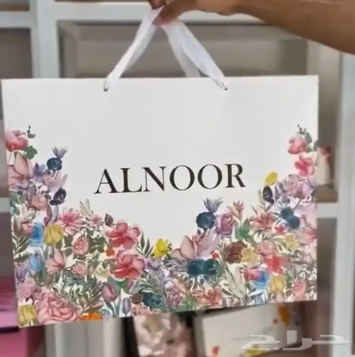 طباعة وتركيب استيكر طباعة مطبوعات ورقية لوحات مضيئة 78