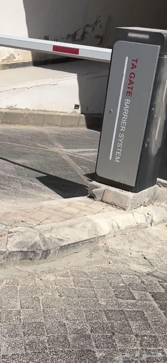بوابة مواقف السيارات تحكم في دخول وخروج السيارات LPR 1