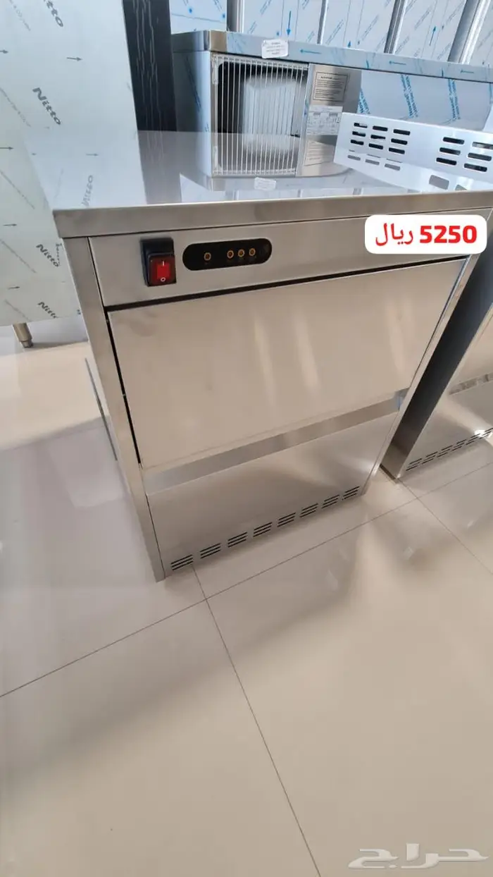 صانعة ثلج مكاين سلاش ومبردات عصير 54
