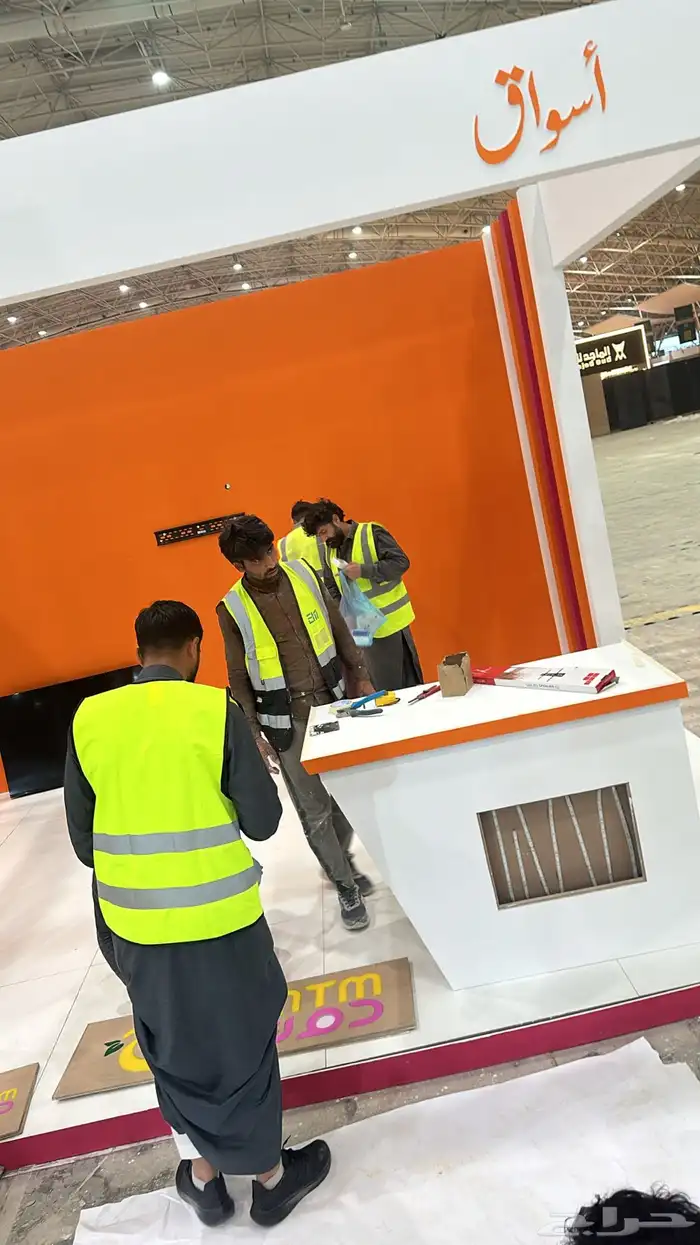 بوثات ديكورات تأثيث شقق ومنازل دربزين خشب 8