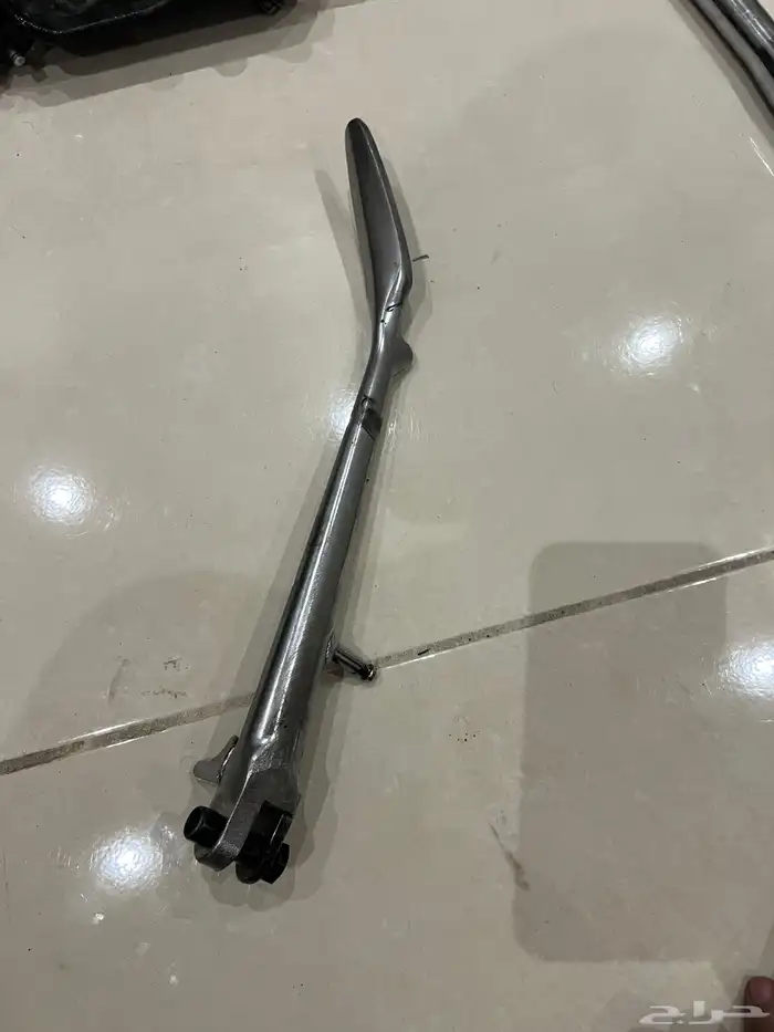 قطع دباب بوليفارد 1800 m109r منوعه أصلية 32