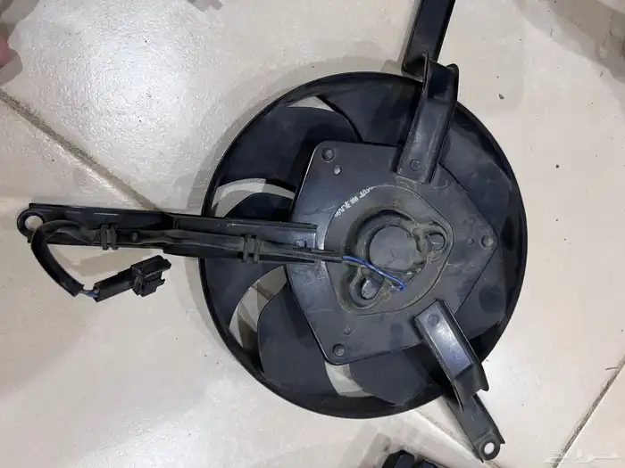 قطع دباب بوليفارد 1800 m109r منوعه أصلية 53