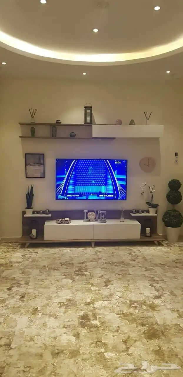 طاولات-مكتبة -طاولات بلازما-مكتبة تلفزيون -رف معلق 19