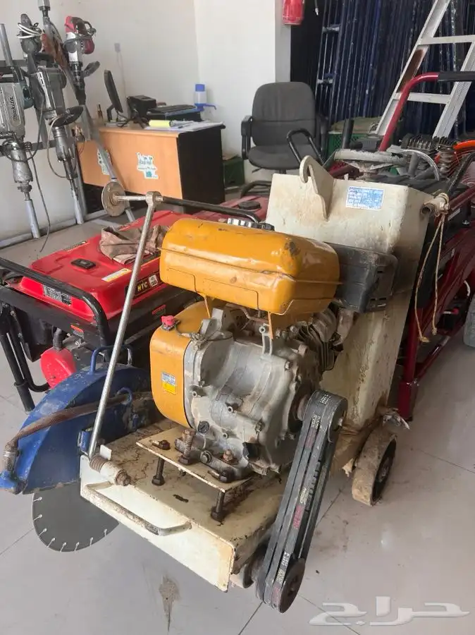 مقص اسفلت او خرسان تأجير يومي 0